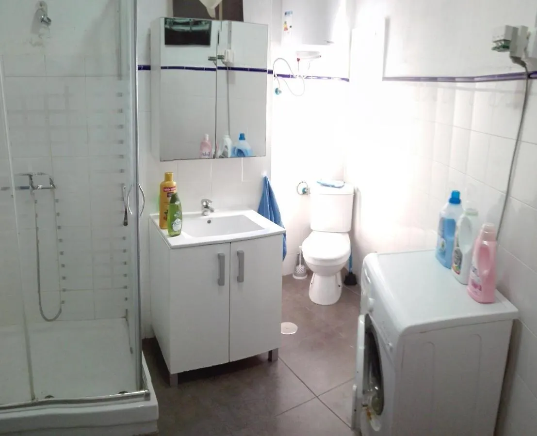 Flat Near Cathedral. 3 Bedrooms. Cadiz Apartment
