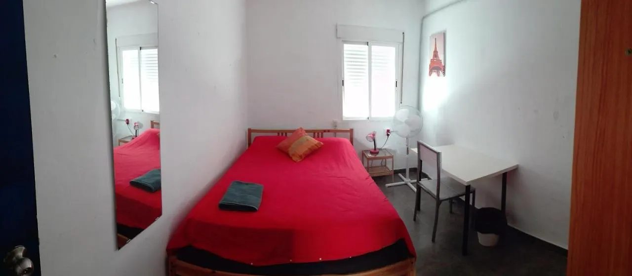 Flat Near Cathedral. 3 Bedrooms. Cadiz Spain