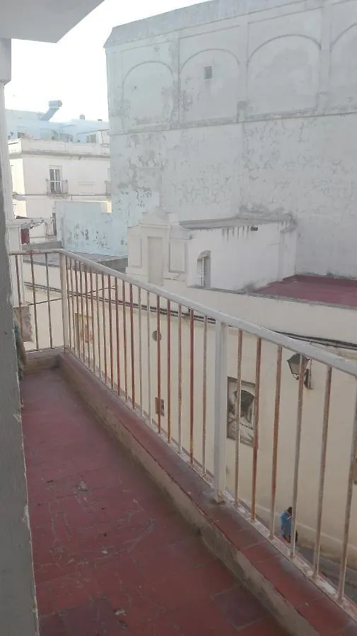 Flat Near Cathedral. 3 Bedrooms. Cadiz 0*,